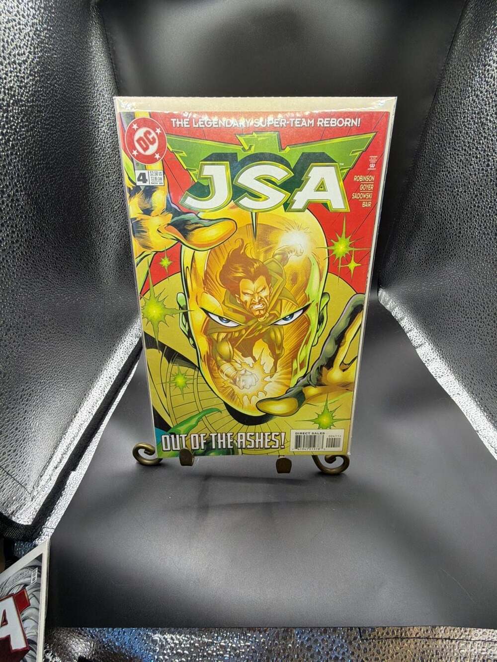 JSA #4 DC Comics (1999) - Out of the Ashes!